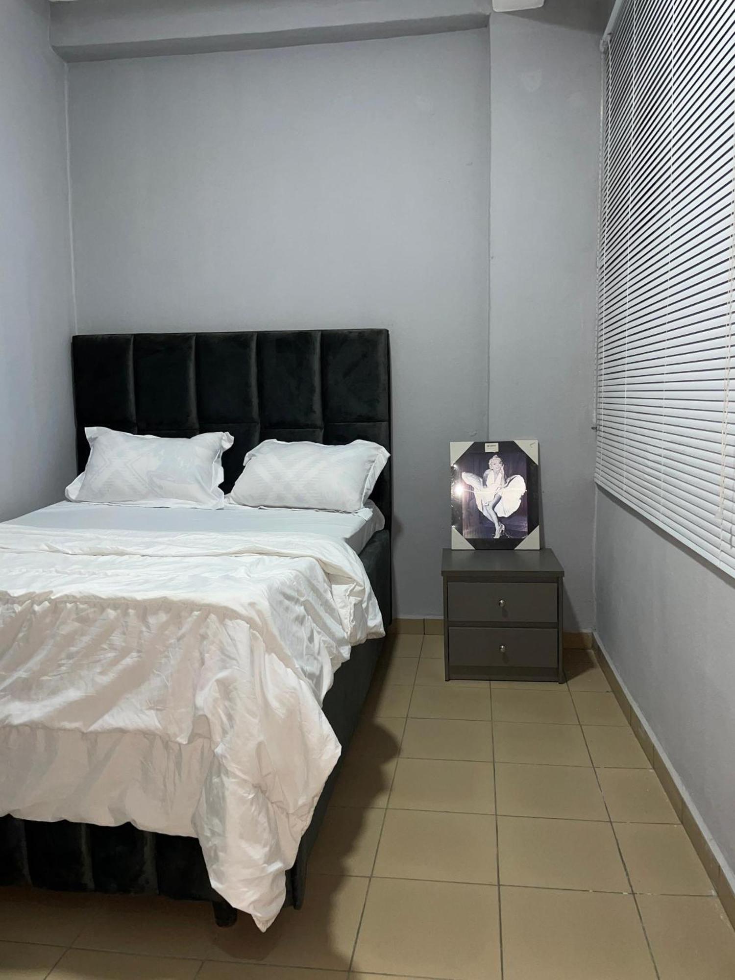 Ecolinkshouse Villa Yaoundé Buitenkant foto